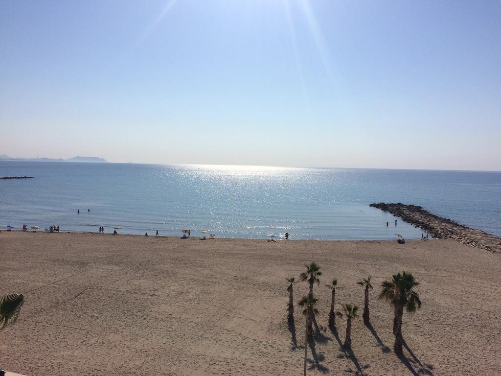 Beach House Brotonss El Campello Esterno foto