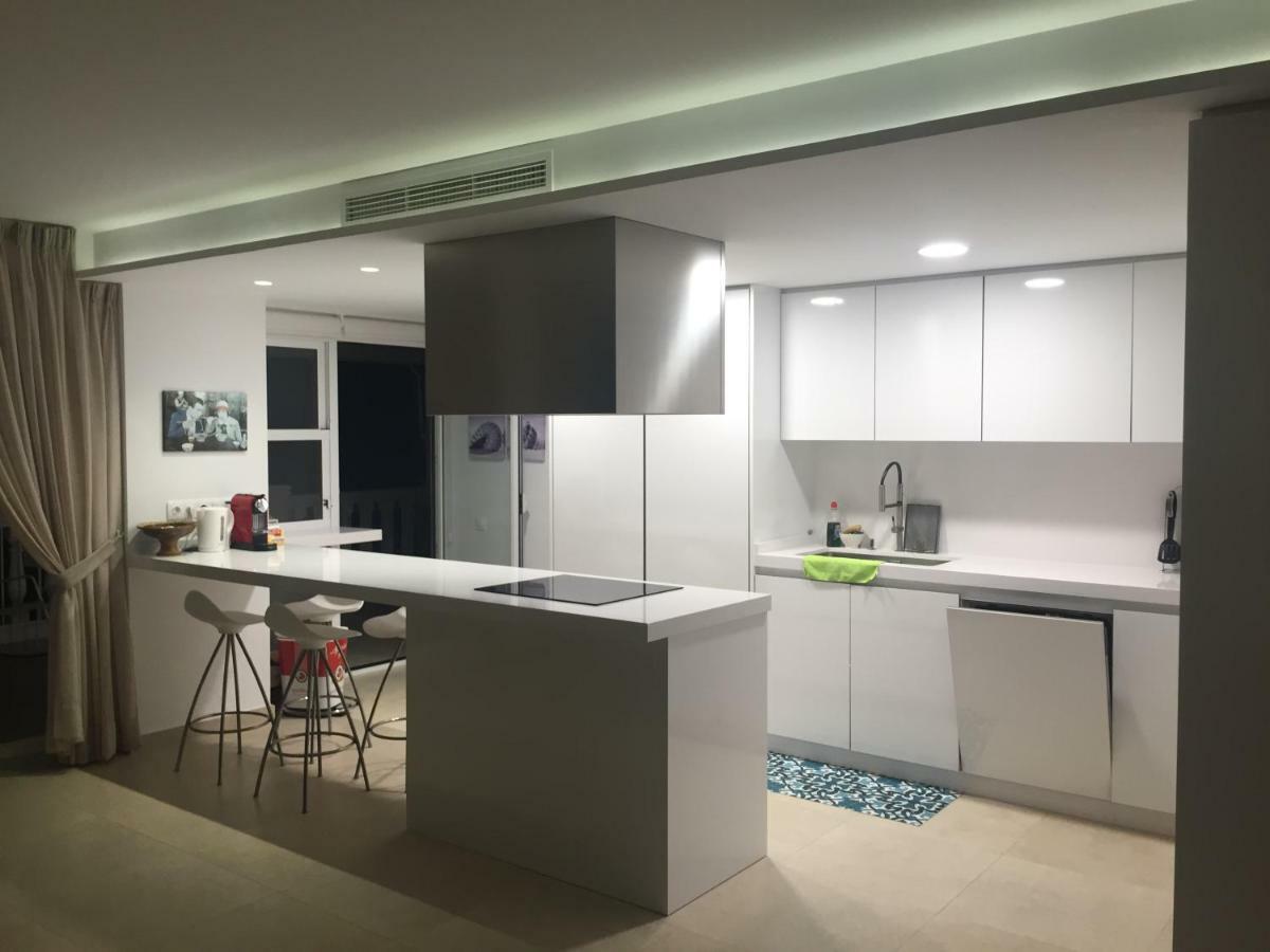Beach House Brotonss El Campello Esterno foto