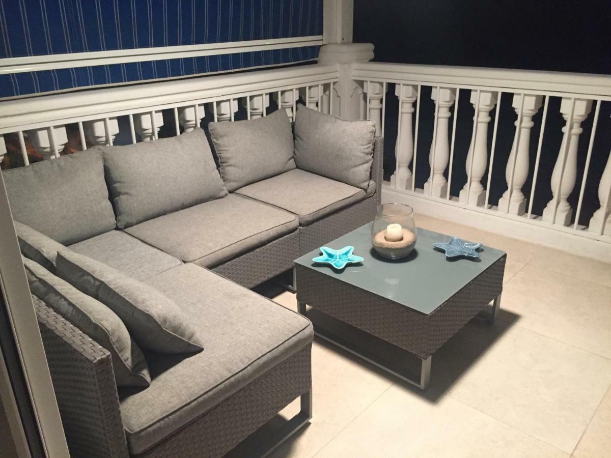 Beach House Brotonss El Campello Esterno foto
